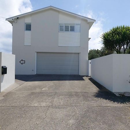 Villa Surf Fitzroy Pet Friendly à New Plymouth Extérieur photo